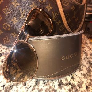 Gucci aviators with gold frame